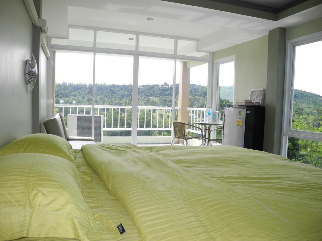 Wind Hills Hotel Nakhonratchasima Room photo