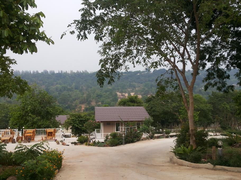 Wind Hills Hotel Nakhonratchasima Exterior photo